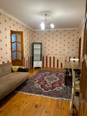 Kirayə 2 otaq mənzil 50m² , Bakı , Nizami 