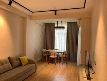 Kirayə 2 otaq mənzil 55m² , Bakı , Nərimanov 