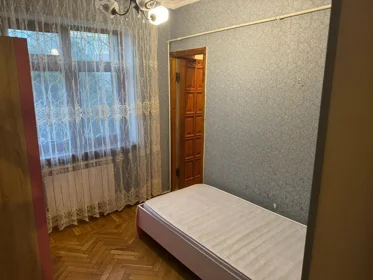 Kirayə 3 otaq mənzil 65m² , Bakı , Nəsimi 