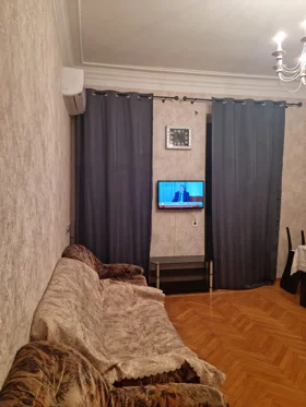 Kirayə 2 otaq mənzil 60m² , Bakı , Yasamal 