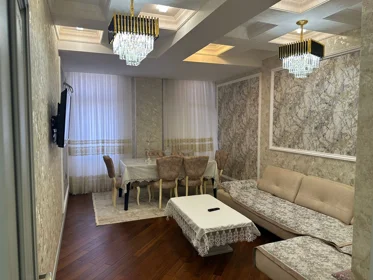 Kirayə 3 otaq mənzil 125m² , Bakı , Xətai 