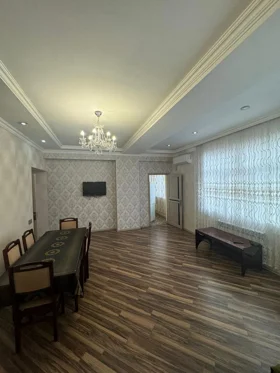 Kirayə 2 otaq mənzil 60m² , Bakı  