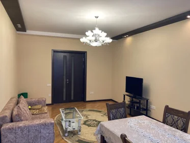 Kirayə 3 otaq mənzil 134m² , Bakı , Nərimanov 