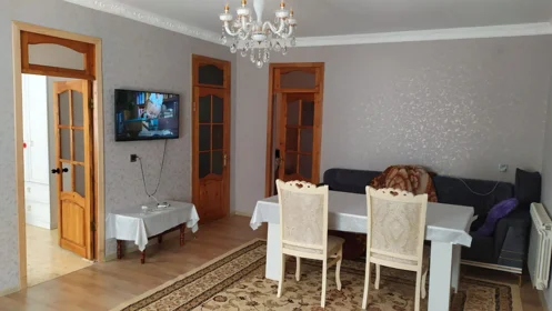 Kirayə 4 otaq bağ evi 110m² , Bakı , Qaradağ , Lökbatan