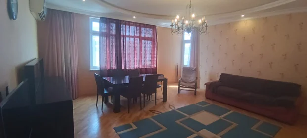 Kirayə 3 otaq mənzil 126m² , Bakı , Nəsimi 