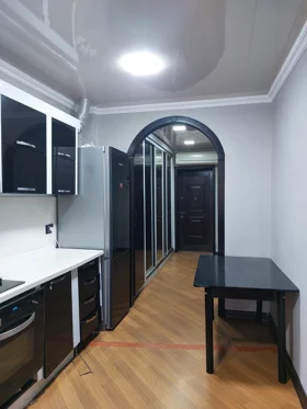 Kirayə 3 otaq mənzil 140m² , Bakı , Xətai 