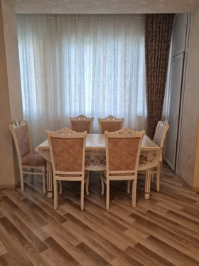 Kirayə 3 otaq mənzil 90m² , Bakı , Nəsimi 