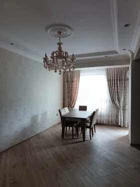 Kirayə 2 otaq mənzil 78m² , Bakı , Nərimanov 