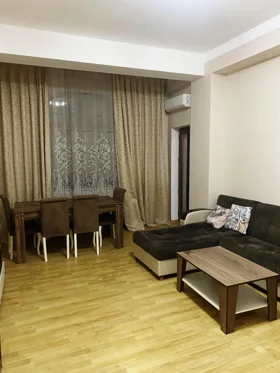 Kirayə 2 otaq mənzil 80m² , Bakı , Nərimanov 