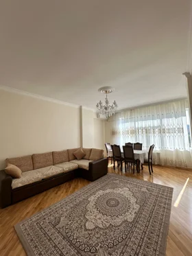 Kirayə 2 otaq mənzil 85m² , Bakı , Xətai 