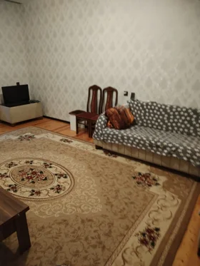 Kirayə 2 otaq mənzil 87m² , Bakı  