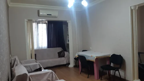 Kirayə 2 otaq mənzil 60m² , Bakı , Binəqədi , 8-ci mikrorayon