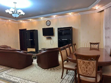 Kirayə 3 otaq mənzil 123m² , Bakı , Nəsimi 