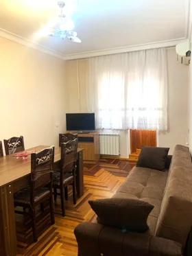 Kirayə 2 otaq mənzil 65m² , Bakı , Nəsimi 