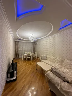 Kirayə 2 otaq mənzil 94m² , Bakı , Nəsimi 