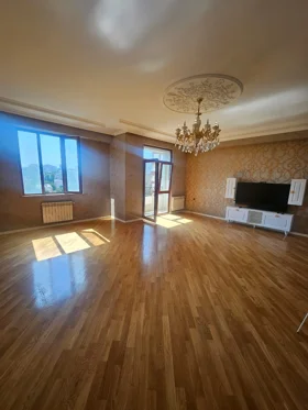 Kirayə 3 otaq mənzil 145m² , Bakı , Binəqədi 