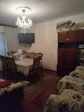 Kirayə 3 otaq mənzil 68m² , Gəncə  