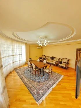 Kirayə 3 otaq mənzil 165m² , Bakı , Nərimanov 