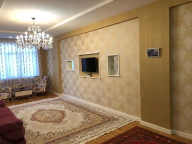 Kirayə 3 otaq mənzil 125m² , Bakı , Nərimanov 