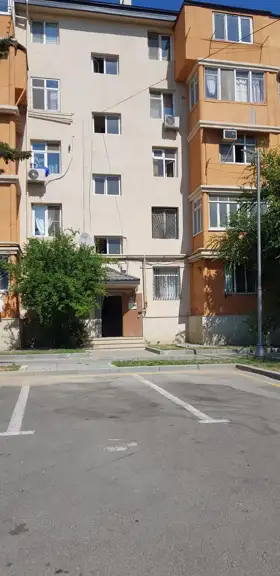 Kirayə 2 otaq mənzil 45m² , Bakı , Nizami 