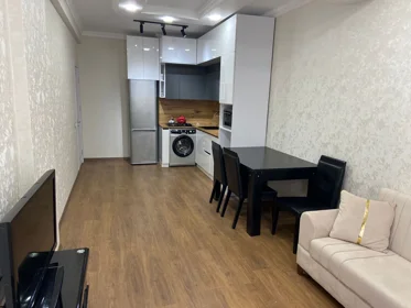 Kirayə 2 otaq mənzil 75m² , Bakı , Yasamal , Yasamal