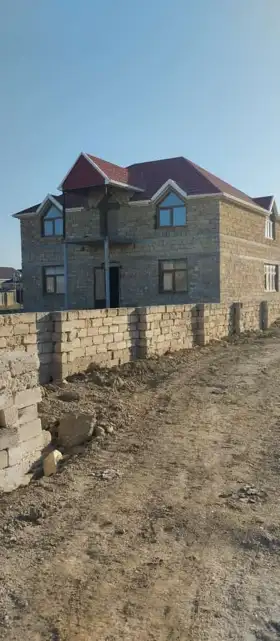 Kirayə 4 otaq bağ evi 200m² , Bakı , Sabunçu 