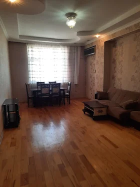 Kirayə 3 otaq mənzil 120m² , Bakı , Yasamal , Yeni Yasamal