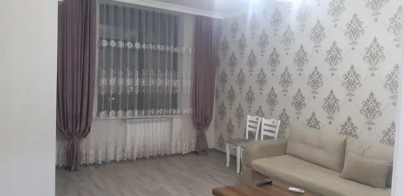 Kirayə 2 otaq mənzil 90m² , Bakı , Nizami 