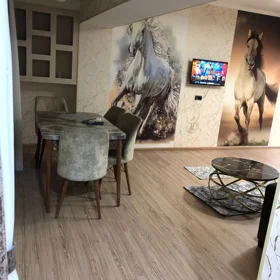 Kirayə 2 otaq mənzil 70m² , Bakı , Nərimanov 