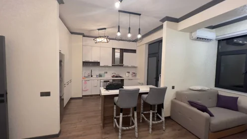 Kirayə 2 otaq mənzil 72m² , Bakı , Nərimanov 