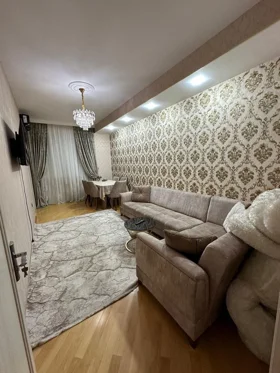 Kirayə 2 otaq mənzil 65m² , Bakı , Nizami 