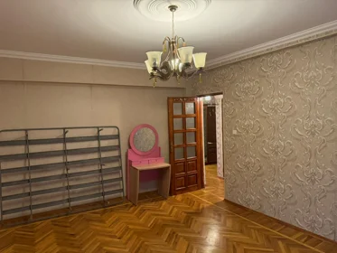 Kirayə 3 otaq mənzil 65m² , Bakı , Nərimanov 