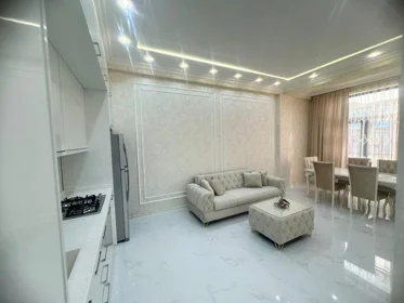 Kirayə 2 otaq mənzil 65m² , Bakı , Nəsimi 