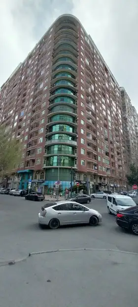 Kirayə 3 otaq mənzil 141m² , Bakı , Nəsimi 