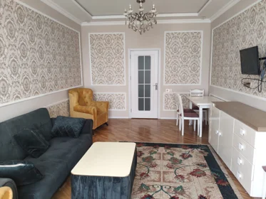 Kirayə 3 otaq mənzil 75m² , Bakı , Xətai , Ağ şəhər