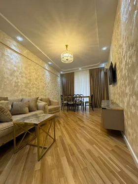 Kirayə 3 otaq mənzil 96m² , Bakı , Xətai , Əhmədli