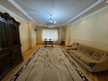 Kirayə 2 otaq mənzil 125m² , Bakı , Nəsimi 