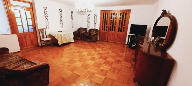 Kirayə 3 otaq mənzil 100m² , Bakı , Nərimanov 