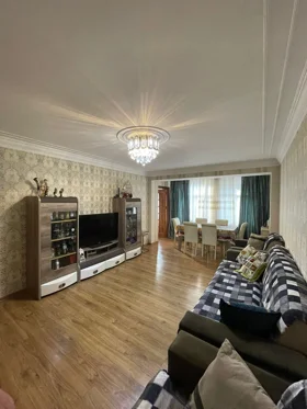 Kirayə 3 otaq mənzil 80m² , Bakı , Nəsimi 