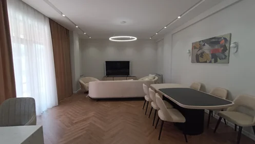 Kirayə 3 otaq mənzil 180m² , Bakı , Yasamal 