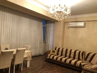 Kirayə 2 otaq mənzil 86m² , Bakı , Nizami , 8-ci kilometr