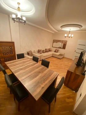 Kirayə 2 otaq mənzil 80m² , Bakı , Nəsimi 