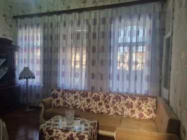 Kirayə 3 otaq mənzil 47m² , Bakı , Yasamal , Yasamal