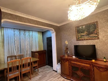 Kirayə 2 otaq mənzil 45m² , Bakı , Nərimanov , Böyükşor