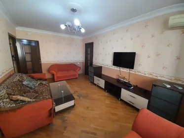 Kirayə 2 otaq mənzil 65m² , Bakı , Yasamal 