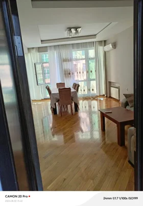 Kirayə 3 otaq mənzil 96m² , Bakı , Xətai 