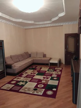 Kirayə 3 otaq mənzil 120m² , Bakı , Nəsimi 