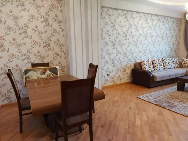 Kirayə 2 otaq mənzil 95m² , Bakı , Nəsimi 