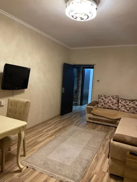 Kirayə 2 otaq mənzil 60m² , Bakı , Xətai 