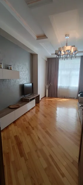 Kirayə 2 otaq mənzil 80m² , Bakı , Xətai , Həzi Aslanov